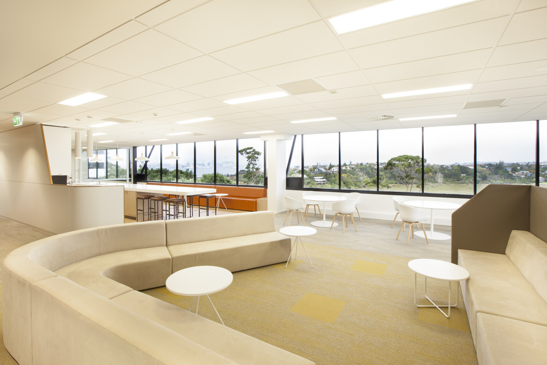 優(yōu)質(zhì)施工材料+精湛工藝：安徽半山裝飾辦公室裝修之道(圖3)