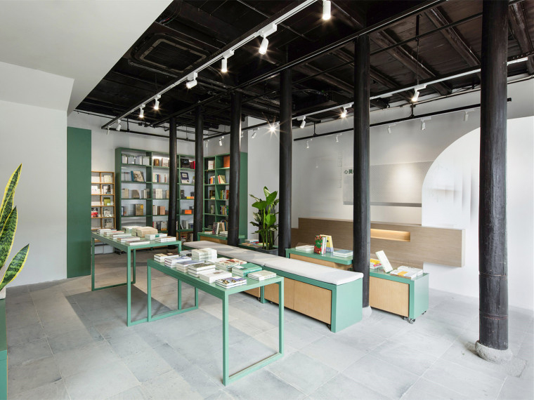 安慶市300平方三角書店裝修設(shè)計(圖1) 1.jpg