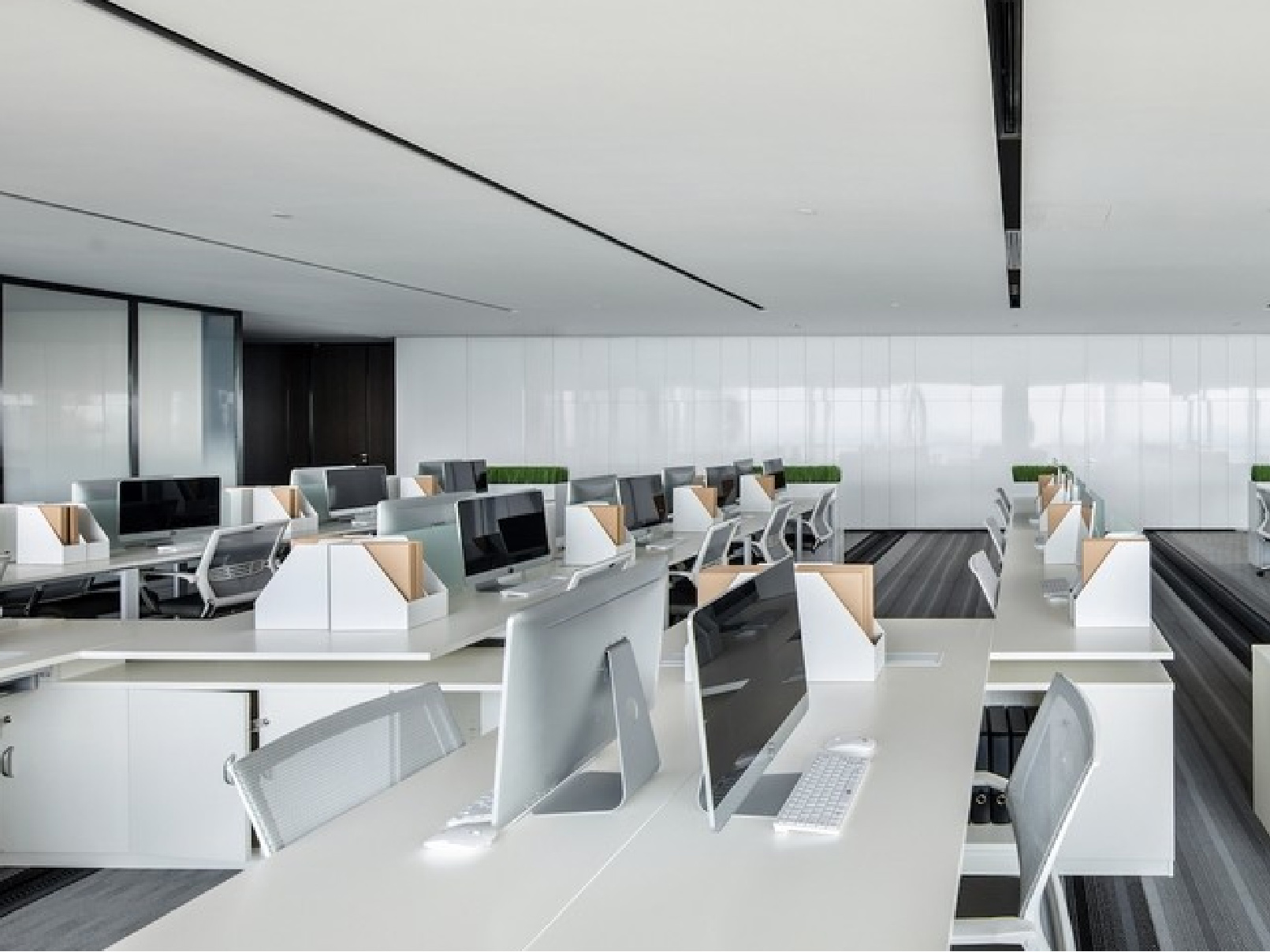 半山裝飾帶你了解員工開(kāi)放辦公區(qū)如何裝修設(shè)計(jì)(圖1) 員工辦公區(qū)4.jpg